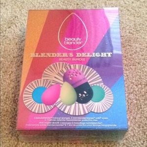 NWOT BeautyBlender Blender's Delight Bundle